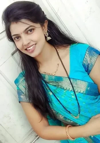 Call Girls Simran Dubey from Mysore