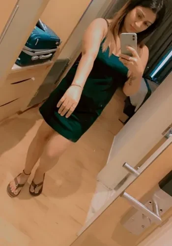 Escorts Diya Malhotra from Navi Mumbai