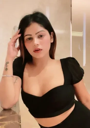 Call Girls Diya Malhotra from Manali