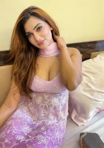 Escorts Simran Dubey from Hyderabad