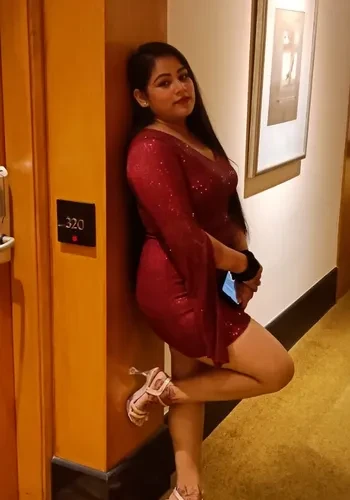 Escorts Diya Malhotra from Aerocity